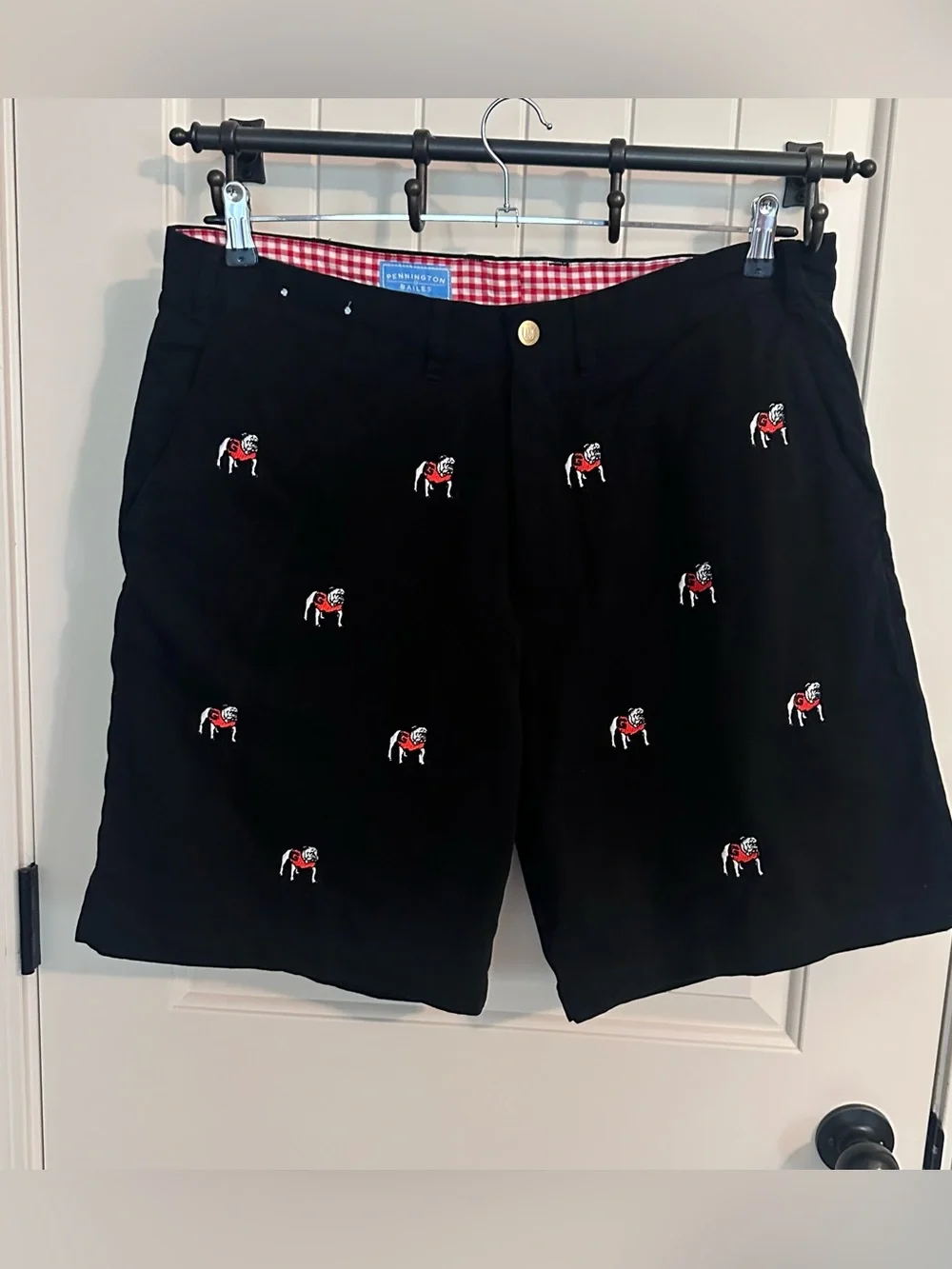 Pennington & Bailes University of Georgia Bulldogs Embroidered Shorts Sz 38